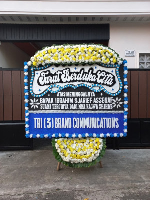 Papan Bunga Duka di Kerjo